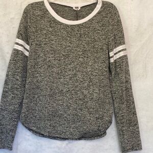 Gray Long Sleeve Women's Top